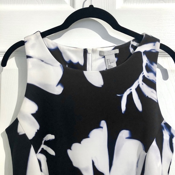 Scuba knit bodycon dress - Picture 3 of 7